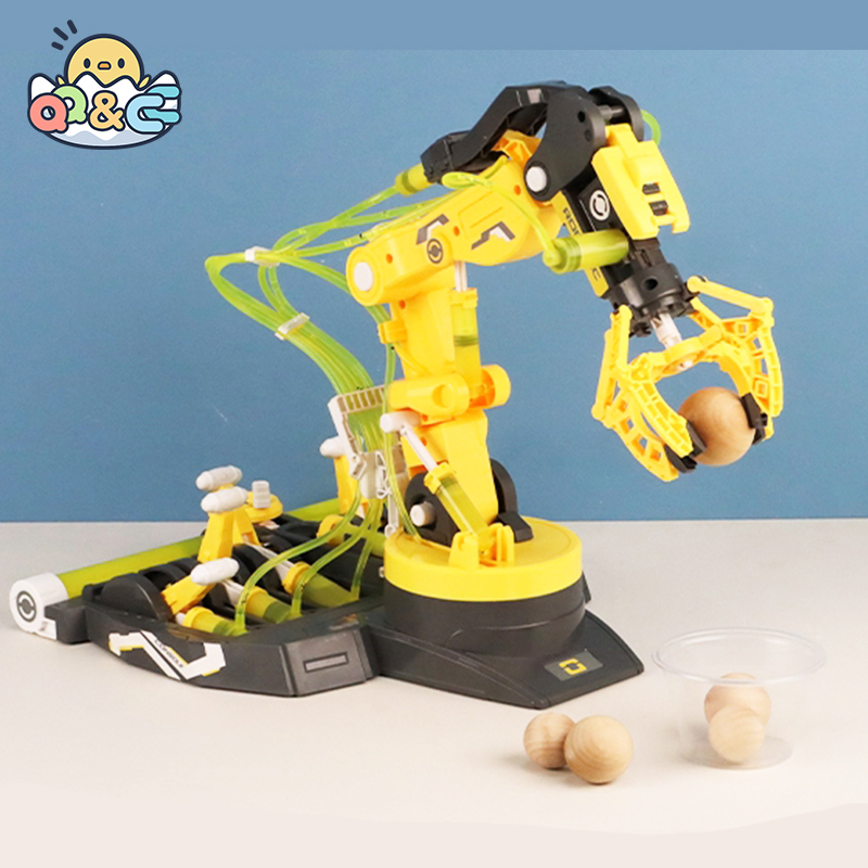 Science Toys Diy - DIY zmontowane hydrauliczne ramię mechaniczne eksperyment