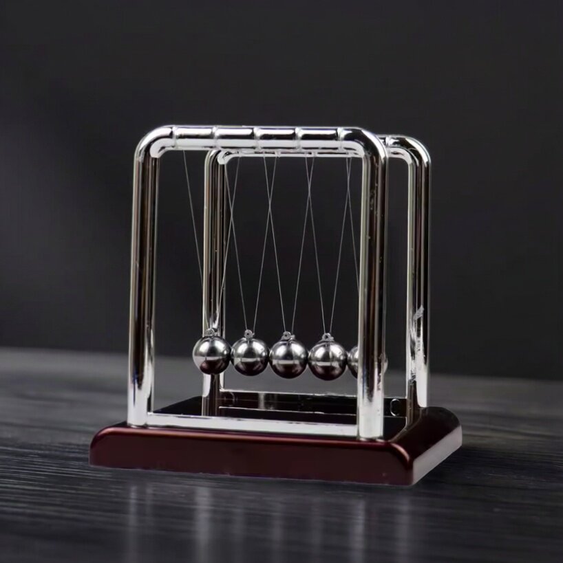 Kołyska Newtona Wahadło Balans – Newton Cradle Large recenzja i cena